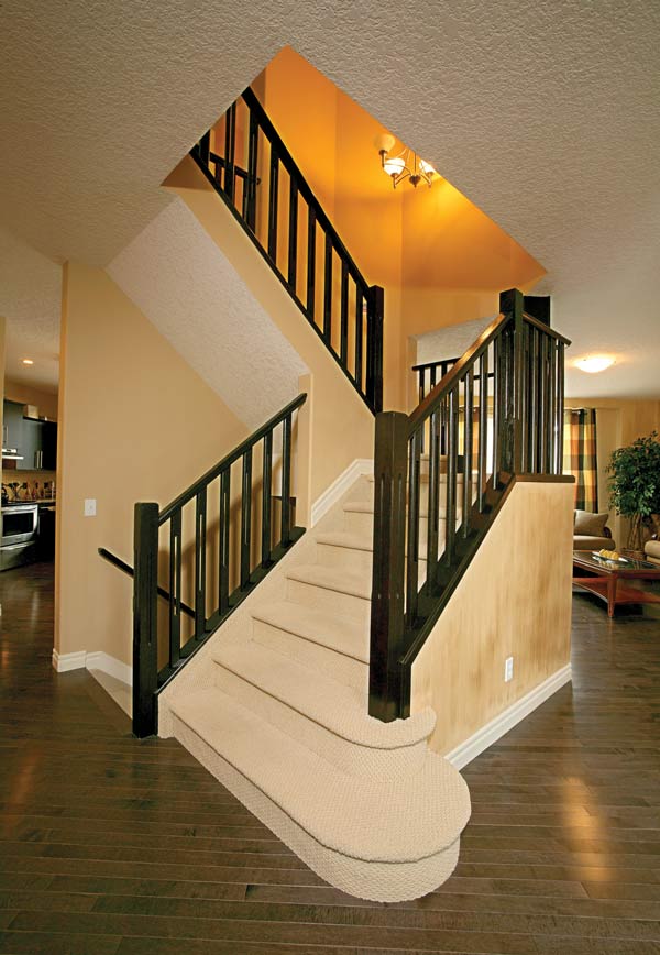 Straight Stair with Carpet Treads and Wood Spindles SSR