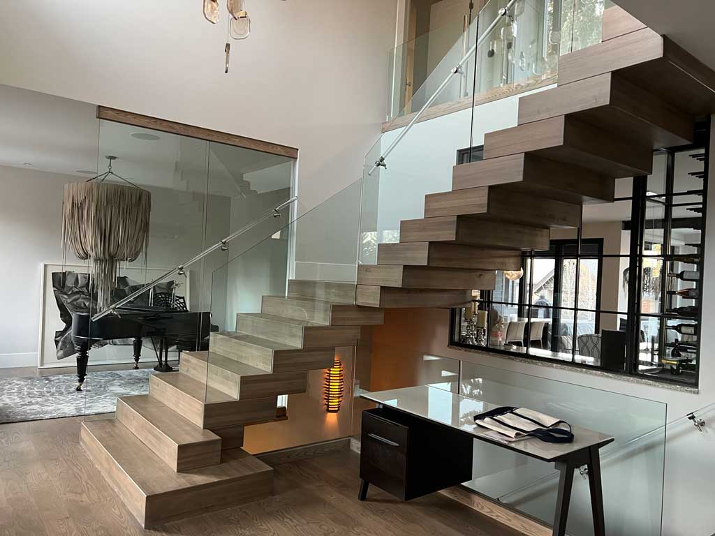 Box Style Stairs With Glass Railing